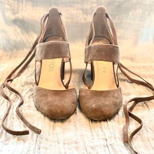 Sole Society Isabeli Heel - 8